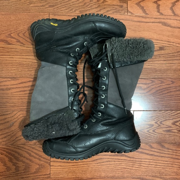 UGG High Winter Boots - Picture 1 of 7